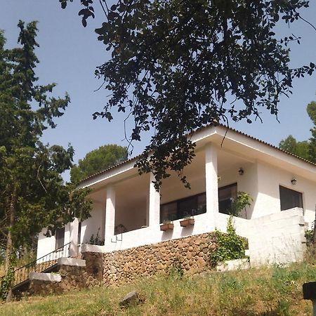Bonita Casa Blanca En El Bosque. Villa Córdoba Exterior foto