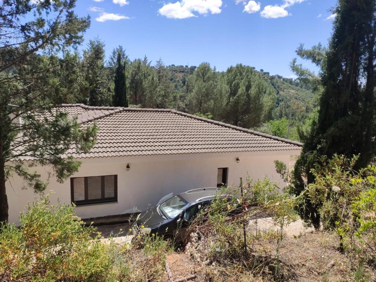 Bonita Casa Blanca En El Bosque. Villa Córdoba Exterior foto
