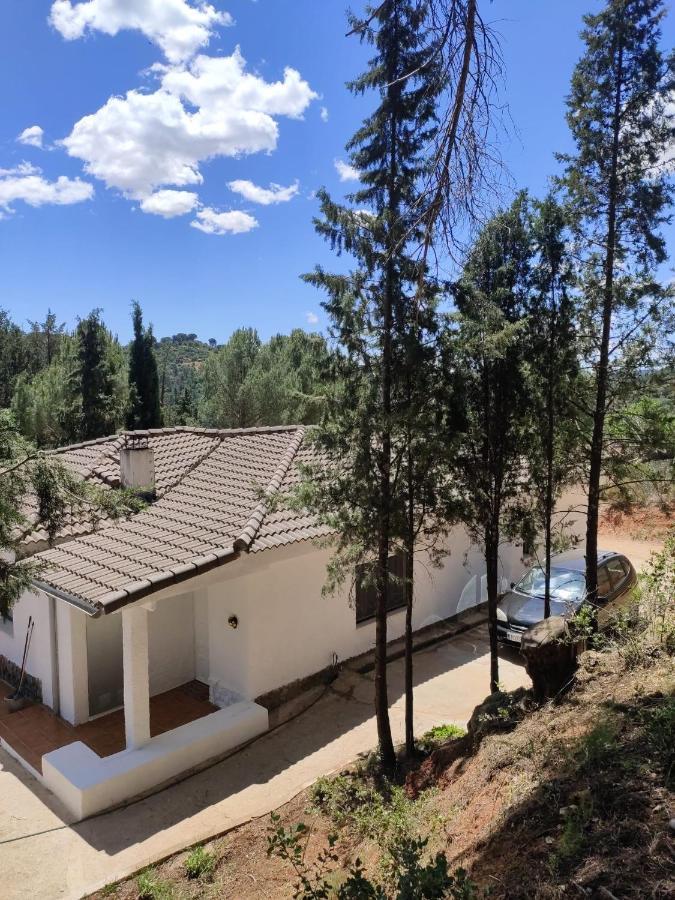 Bonita Casa Blanca En El Bosque. Villa Córdoba Exterior foto